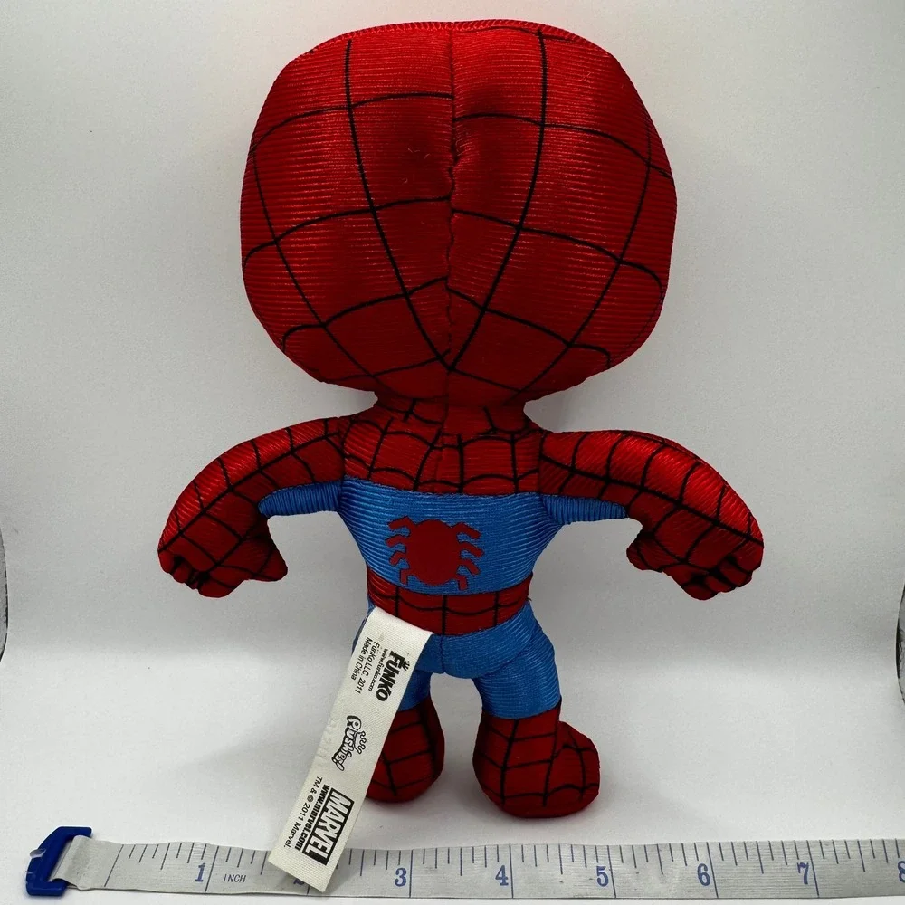 Funko Pop Plushies Marvel Universe Comics Spider-Man Plush 2011 - Picture 3 of 5